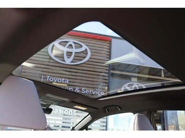 Toyota CHR +