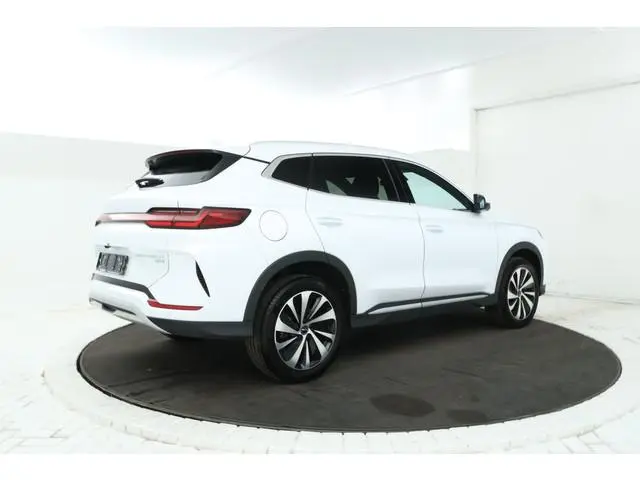 byd SEAL U 1.5 T DM-i AWD Design 4 wheel drive! trekgewicht 1300kg!