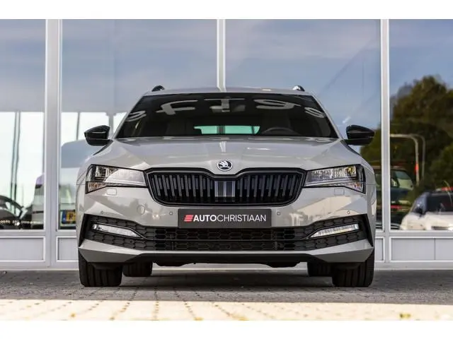 ŠKODA Superb Combi 1.5 TSI ACT Sportline | Memory | Camera | ACC