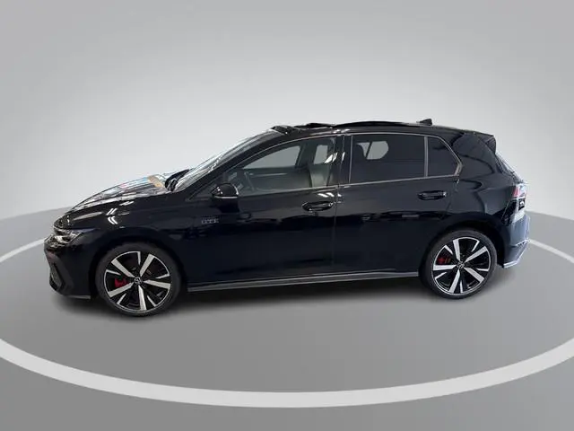 Volkswagen Golf 1.5 272pk DSG eHybrid GTE · Panoramadak · Wegklapbare Trekhaak · Camera · Apple/Andr...