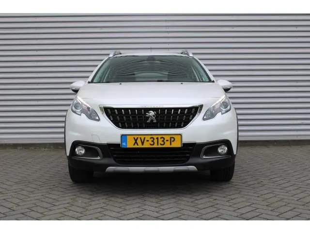 Peugeot 2008 1.2 PureTech Allure | Airco | Cruise | 16" LM |