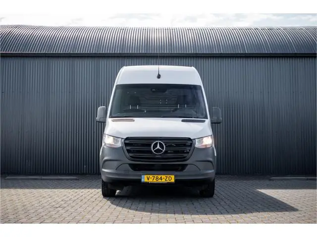 Mercedes-Benz Sprinter 311 CDI L2H2 | Volledig Ingericht | Mbux | Camera | Climatronic