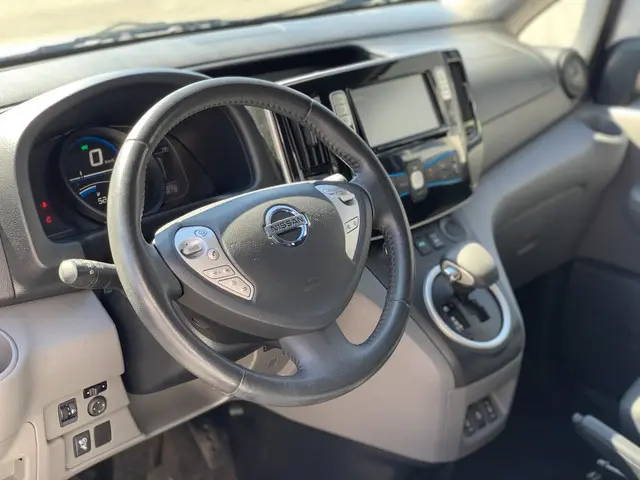 Nissan NV200