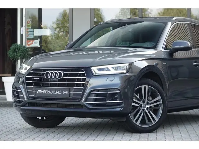 Audi Q5 55 TFSI e quattro Competition S-Line | Panoramadak | Leder | 360 | B&O | ACC |