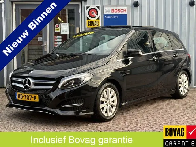 Mercedes-Benz B-klasse 180 Lease Edition Plus. | AUTOMAAT | PANO | TREKHAAK | CAMERA | NAVI | CRUISE...
