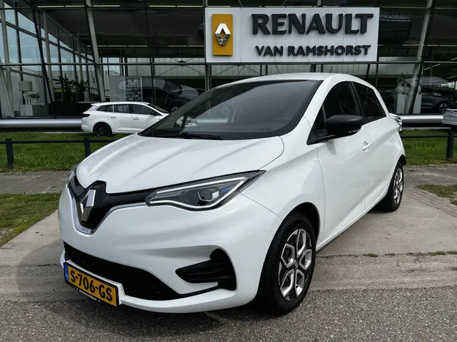 Renault ZOE E-TECH ELECTRIC R110 Life 41 kWh (AccuHuur) / Stoelverw. / Stuurverw. / Apple Carplay -...