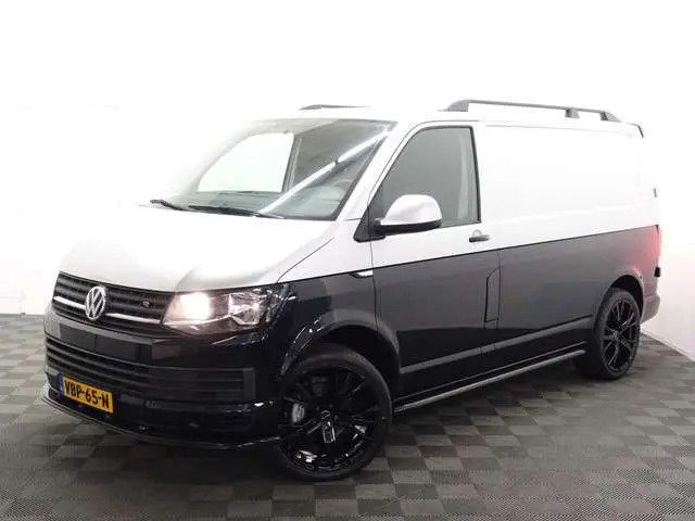 Volkswagen Transporter 2.0 TDI Euro 6 L1 R-Line+ Two-Tone, Luxury Leder, Clima, Cruise, Grijs kenteken