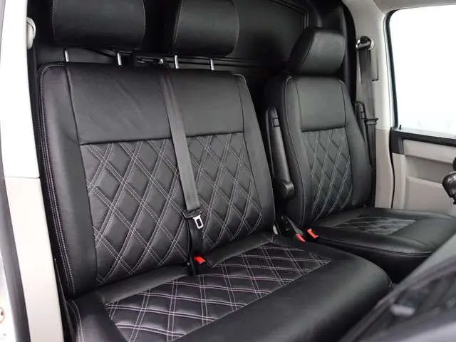Volkswagen Transporter 2.0 TDI Euro 6 L1 R-Line+ Two-Tone, Luxury Leder, Clima, Cruise, Grijs kenteken