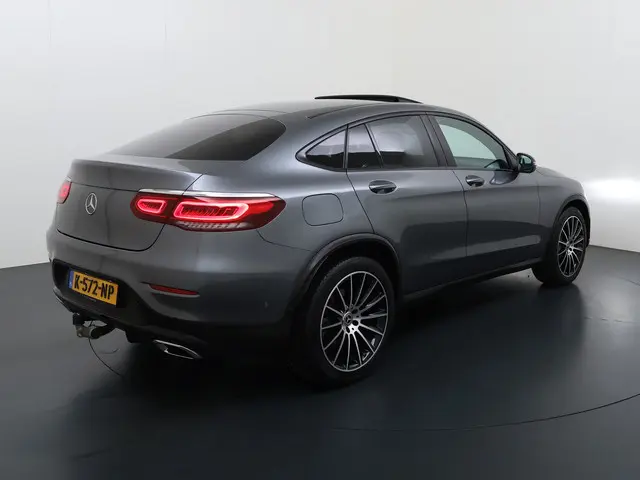 Mercedes-Benz GLC-klasse Coupé 300 4MATIC AMG line | Schuifdak Distronic Trekhaak