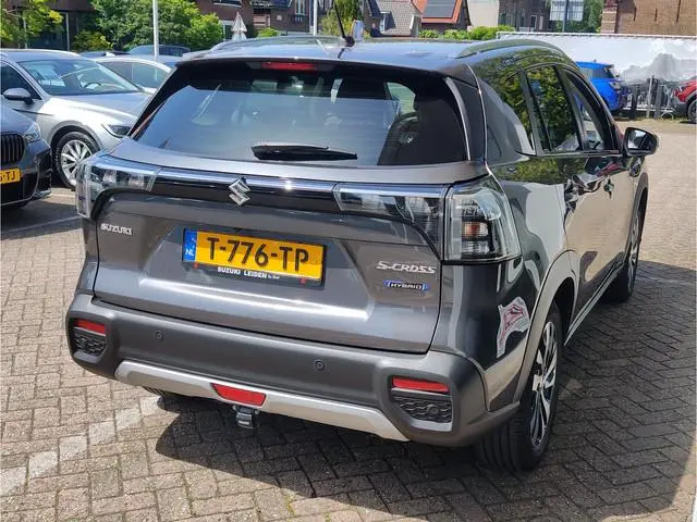 Suzuki S-Cross 1.5 HYBRID STYLE AUTOMAAT Trekhaak | 360 Camera | Dodehoeksensoren