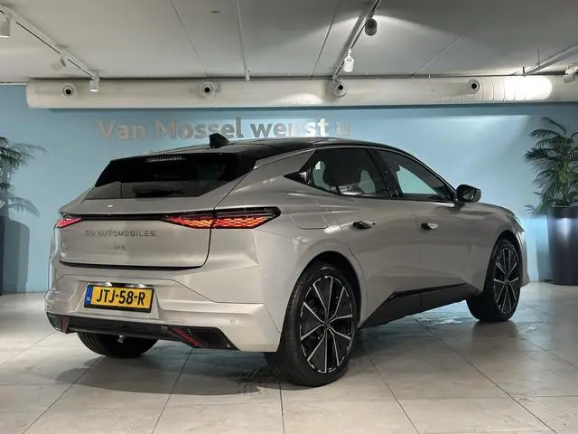 DS DS 4