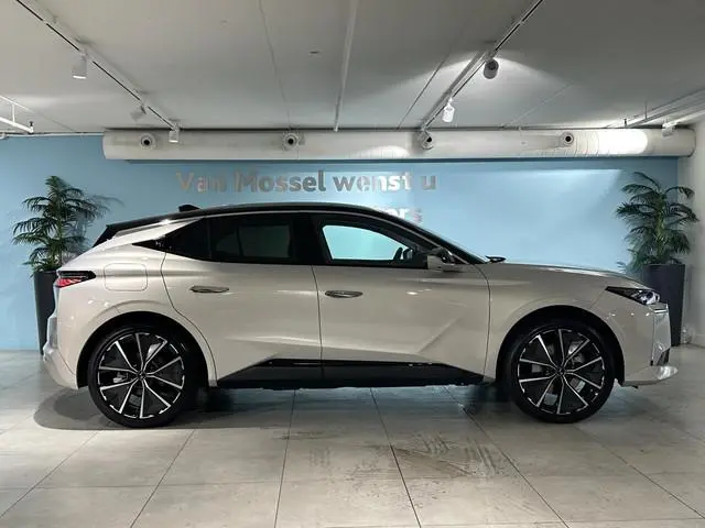 DS DS 4