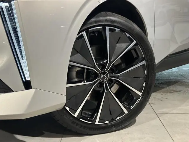 DS DS 4