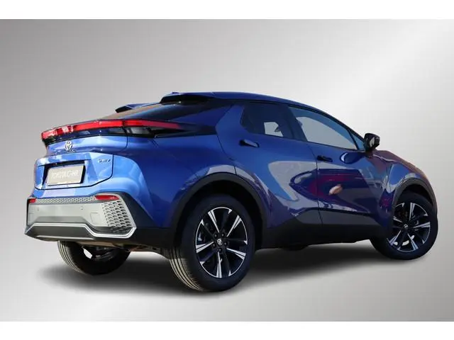Toyota C-HR 1.8 Hybrid 140 Dynamic Nieuw en direct leverbaar met € 3.500, - voordeel Dodehoekdetecti...
