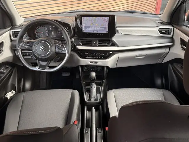 suzuki SWIFT 1.2 Select Smart Hybrid Navi ECC PDC Automaat