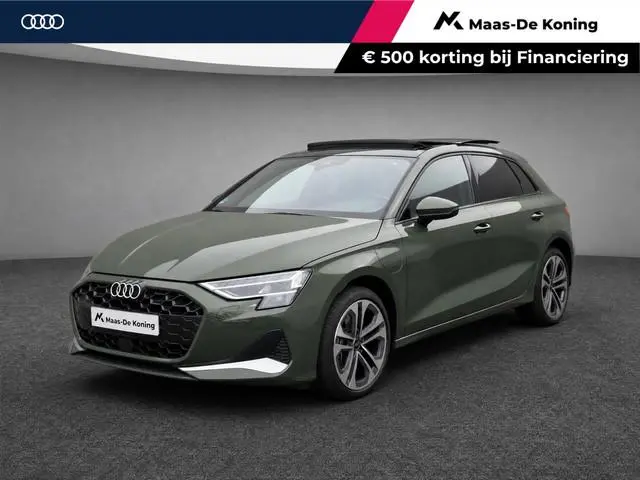 Audi A3 Sportback 40 TFSIe 204pk Advanced Edition · Panoramadak · Camera · Head-Up · Keyless · Sonos...