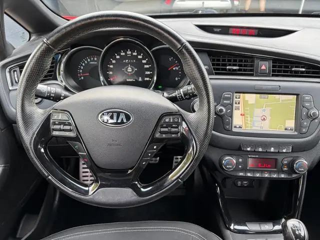 Kia cee'd 1.0 T-GDi GT-Line ✓2e Eigenaar✓Net beurt gehad✓Camera✓120pk✓Stoelverw✓Stuurverw✓6 Bak✓Navi...
