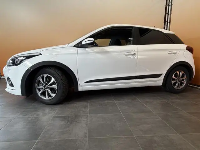 Hyundai i20 1.0 T-GDI Comfort automaat | trekhaak | navi cruise | camera | dealer onderhouden