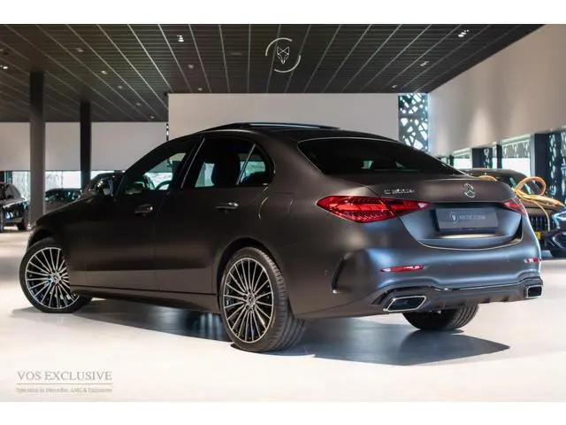 Mercedes-Benz C-klasse 300 e AMG Magno|Nappa|Night|Rij-assistentie Plus|Keyless-Go|Stoelkoeling|Pano...