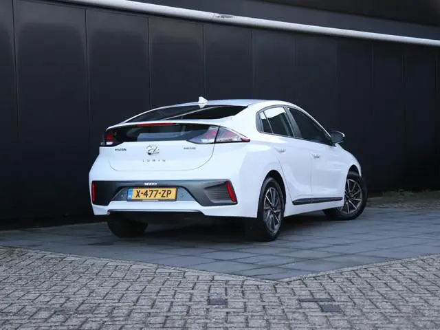 Hyundai IONIQ Comfort EV 38 kWh | CAMERA | NAVI | CRUISE | APPLE CARPLAY |