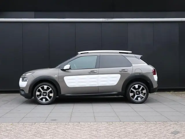 Citroen C4 Cactus 1.2 e-VTi Feel | AUT. | CAMERA | NAVI | CRUISE |