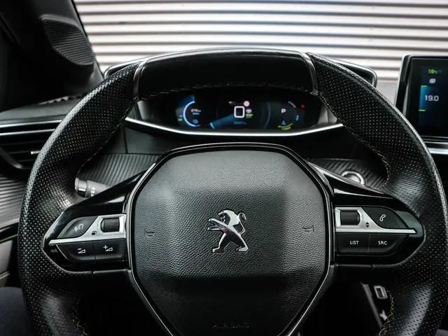 Peugeot e-208 EV GT 350 50 kWh | Clima | Cruise | Navi | Leer | Panoramadak | Stoelverwarming | Pdc...