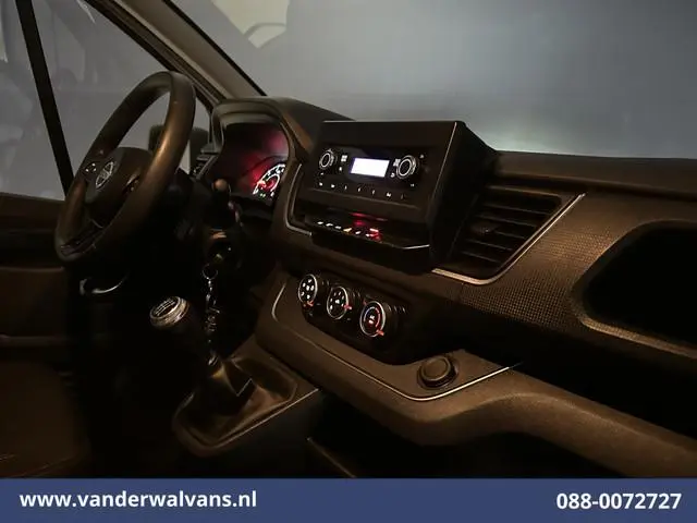 Nissan Primastar