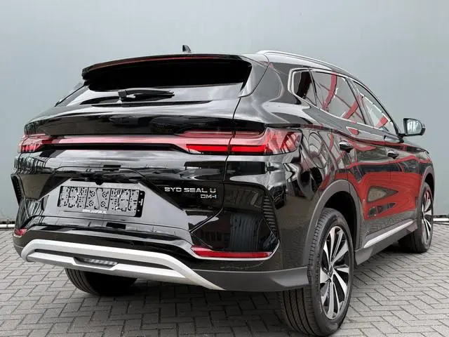BYD SEAL U