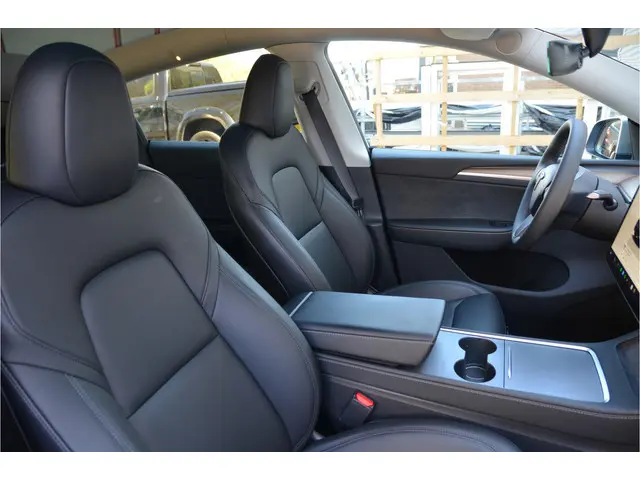 Tesla Model Y Performance AWD 75 kWh AutoPilot3.0 Ryzen