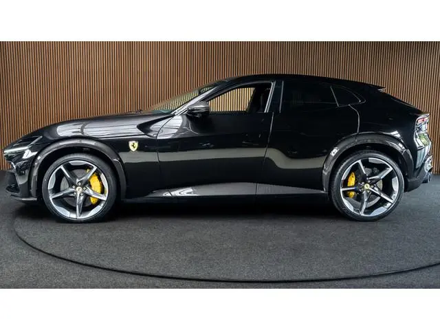 Ferrari Purosangue