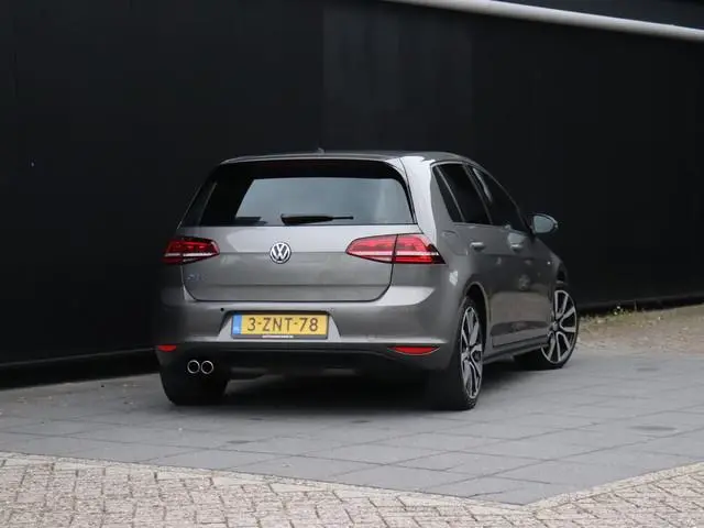 Volkswagen Golf 1.4 TSI GTE | DSG | PDC | TREKHAAK | CRUISE | NAVI |