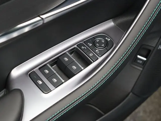BYD SEAL U