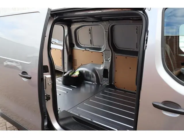 Toyota pro-ace