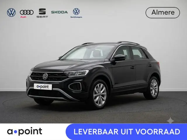 Volkswagen T-Roc 1.5 TSI Style 150PK DSG | Achteruitrijcamera | Stoelverwarming | PDC | Apple carpla...