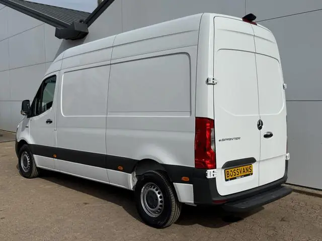 Mercedes-Benz eSprinter 312 55kWh L2H2 Elektrisch 168 km WLTP 97,1% (SOH) 80kW Snelladen Climate Con...