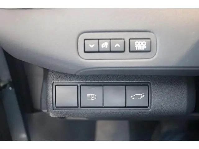 Toyota CHR +