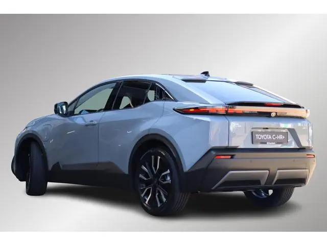 Toyota CHR +