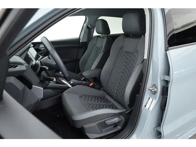 Audi A1 Sportback 30 Tfsi  S-Line | Arrow Gray | | Rijklaar! | Cruise Control | Camera + PDC A | Sto...