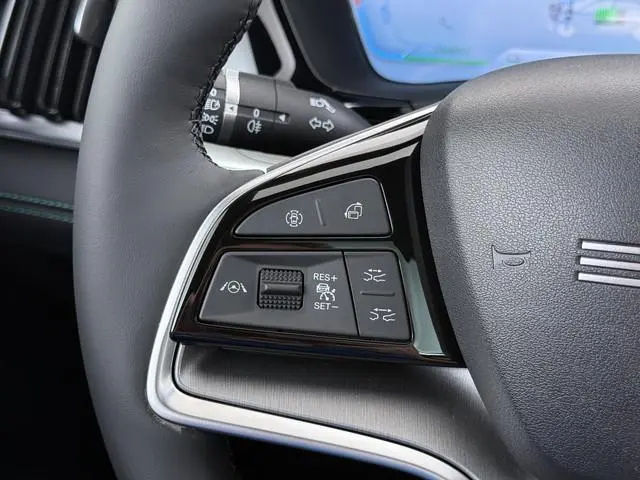 BYD SEAL U