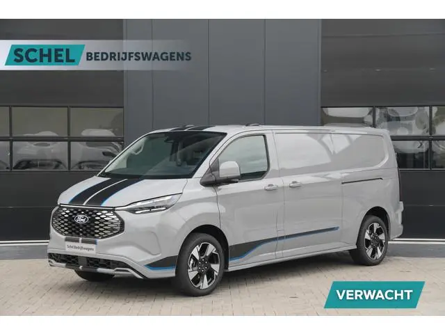Ford E-Transit Custom 340 L2H1 Sport 71 kWh 218pk - 2x Schuif - ACC - B&O - Navi - Stoel/Stuurverwar...