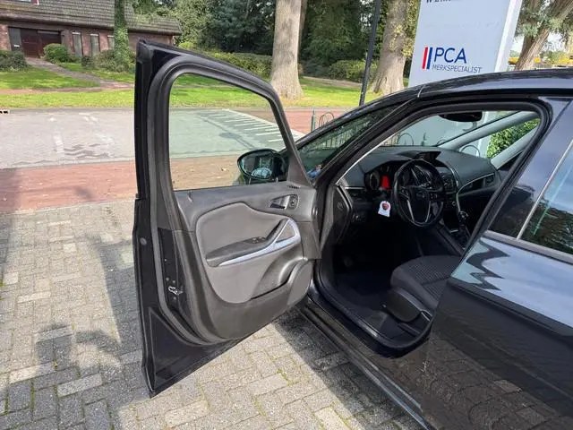 Opel Zafira Tourer