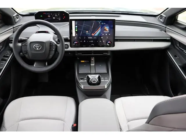 Toyota CHR +