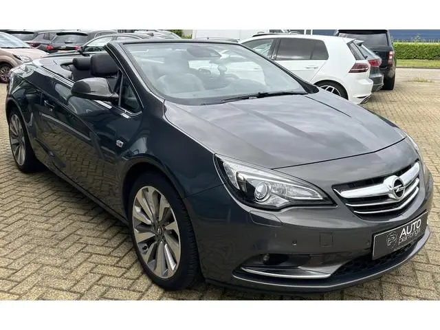 Opel Cascada