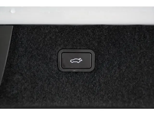 Polestar 4