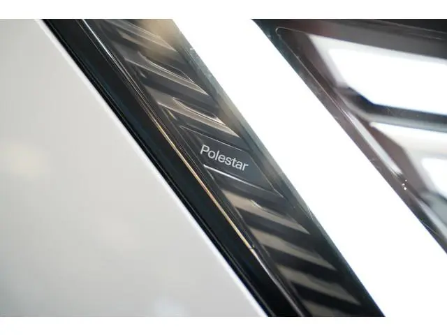 Polestar 4