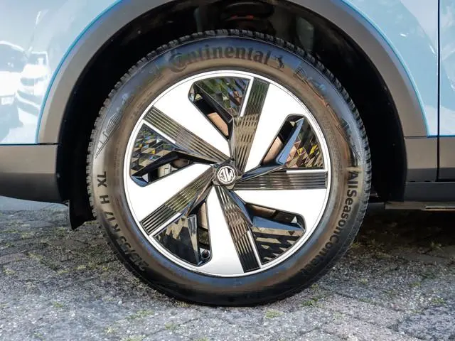 MG ZS EV