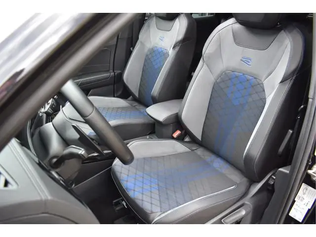Volkswagen T-Roc 2.0 TSI 4Motion R Facelift Pano Navi Camera Keyless Beats 19 Inch