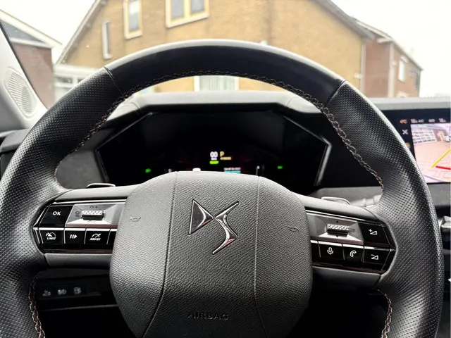 DS DS 4