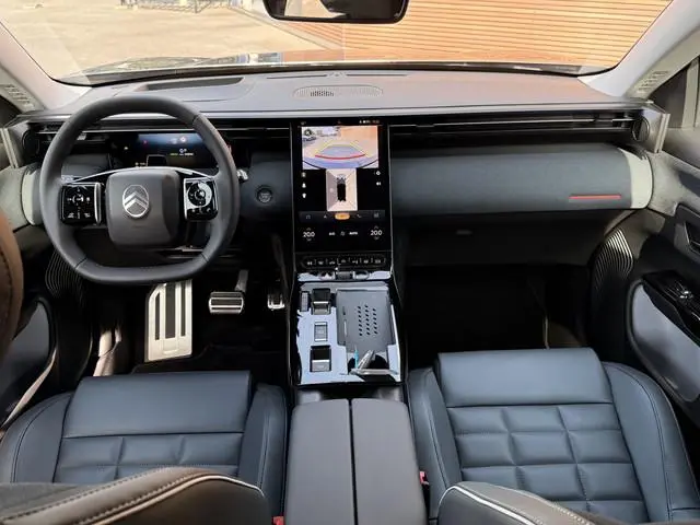 Citroën C5 Aircross 1.6 Plug-In Hybrid 195 Max Leer / 360* Camera / Head-Up / Nw Type