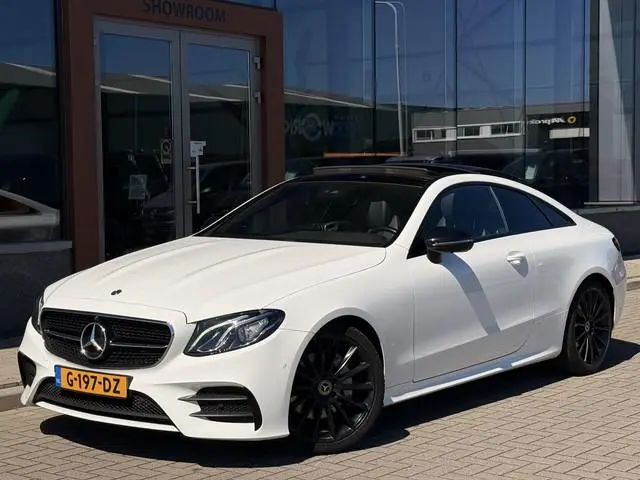 Mercedes-Benz E-klasse Coupé 220 d Premium Plus AMG | Pano | Night Pakket | Burmester